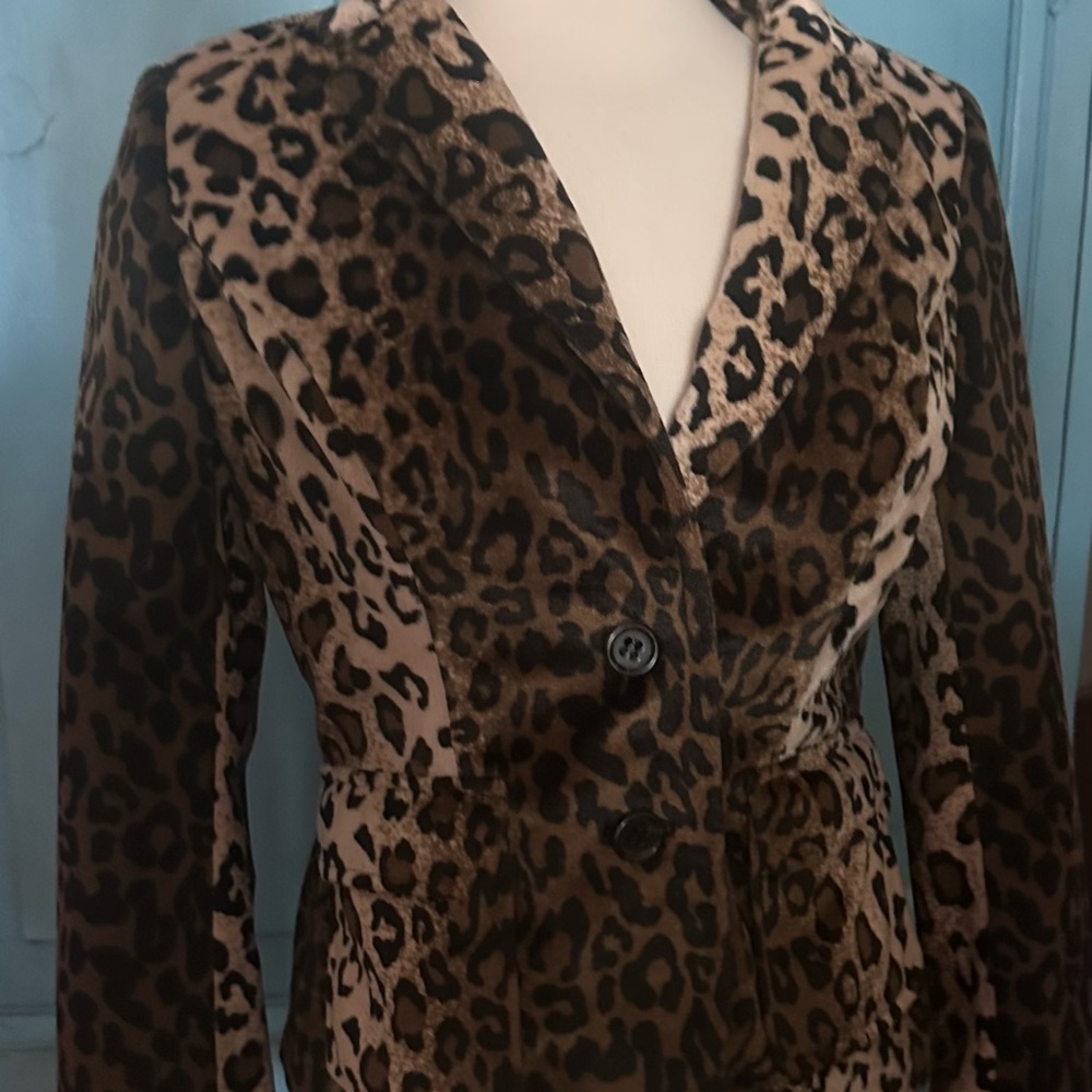 INC Animal Print Petite Blazer - Picture 3 of 5